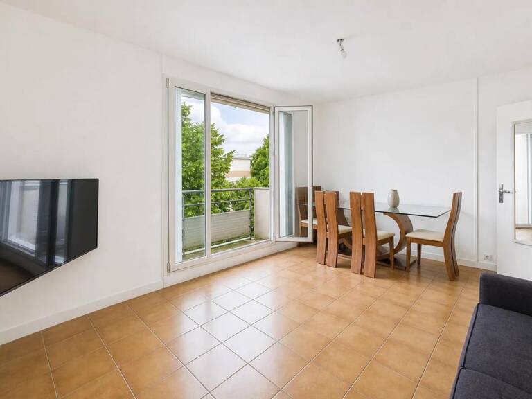 Appartement de 4 pièces de 68 m2, situé à Noisy-le-Grand — photo 1