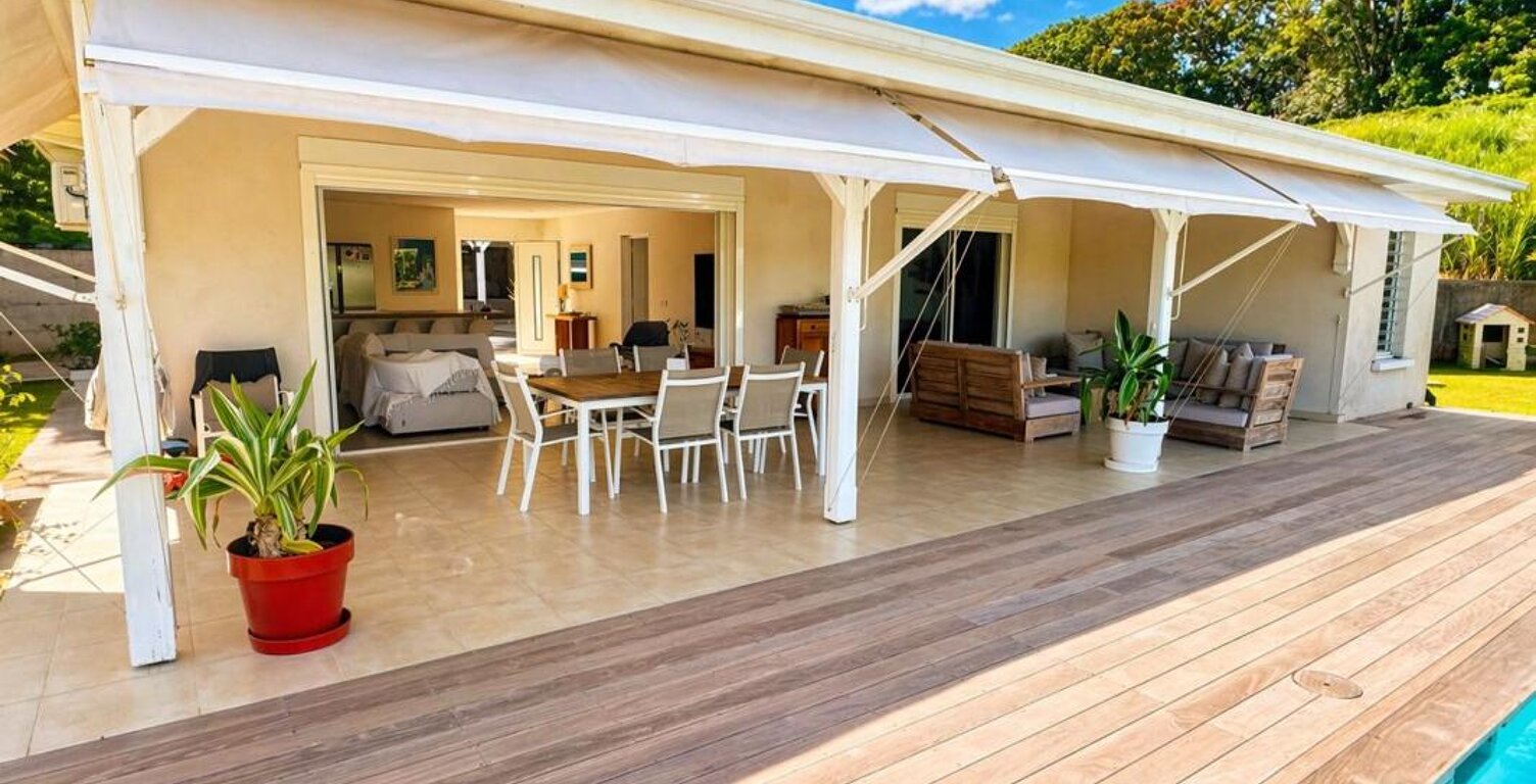 PETIT-BOURG — MAISON FAMILIALE AVEC PISCINE ET BELLES PRESTATIONS — photo 1