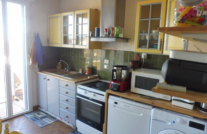 Appartement À Vendre — photo 2