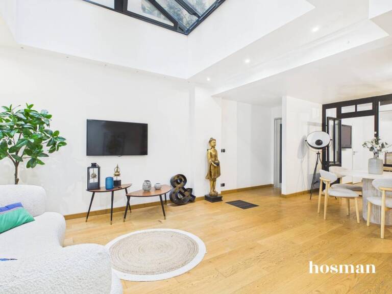 Coup de coeur de 115 m² au sol - Possibilité de bureaux ou local commercial - Rue Notre Dame de Nazareth, Paris — photo 1