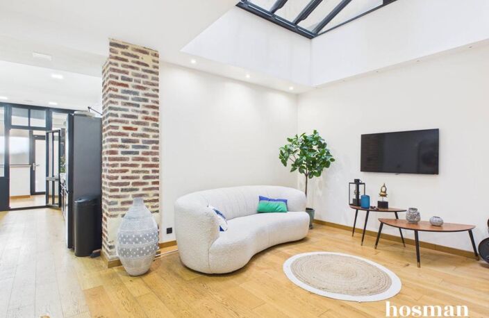 Coup de coeur de 115 m² au sol - Possibilité de bureaux ou local commercial - Rue Notre Dame de Nazareth, Paris — photo 4