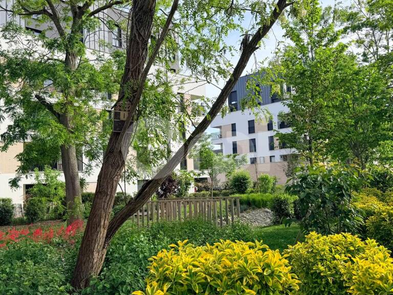 Appartement À Vendre — photo 1