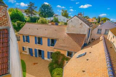 Maison 7 pièces 3600 €