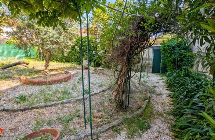 LA VALETTE-DU-VAR - MAISON 125 m² AVEC JARDIN — photo 4