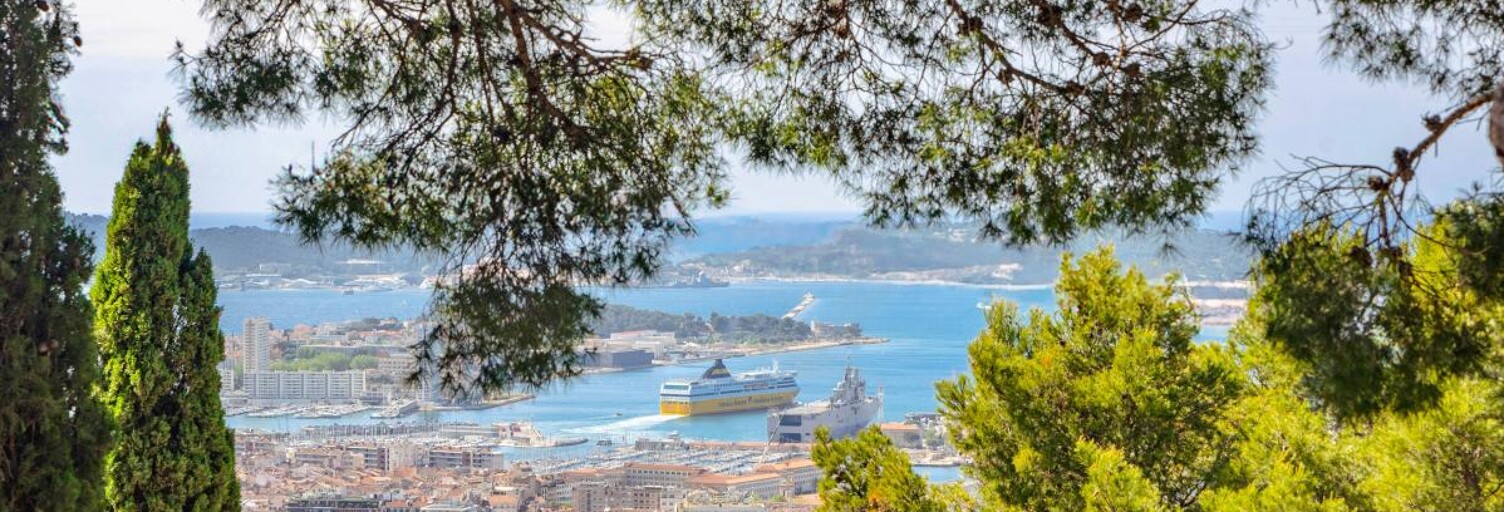 Maison 7 Pièces 220 m² à vendre à Toulon (83200)