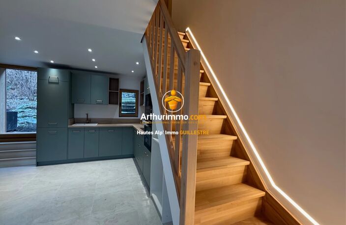 Appartement T3 en duplex entièrement rénové – Prestations de qualité – Jardin privatif – Stationnement — photo 2