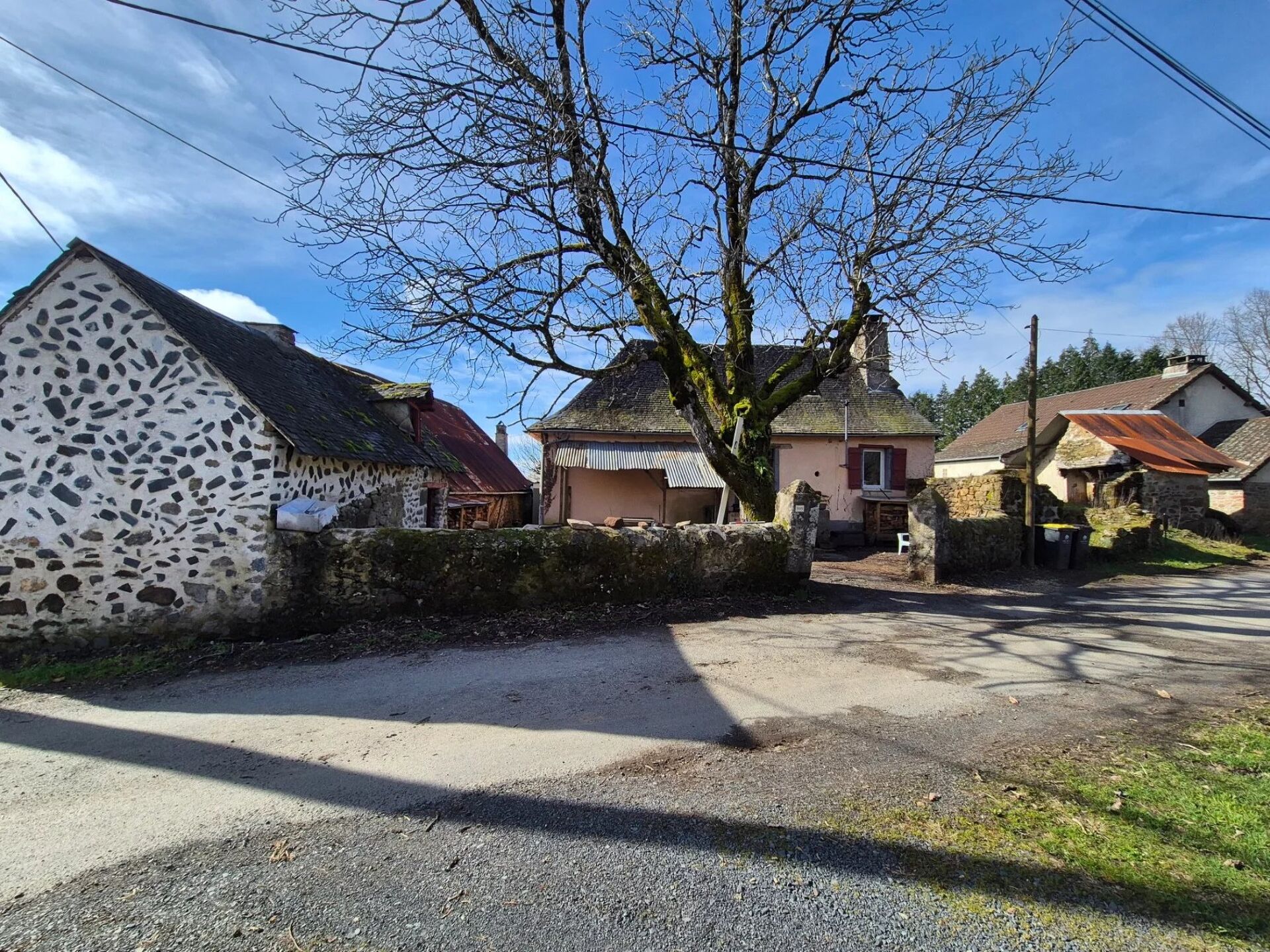 Maison 1 pièce 60 m² · à Brive-la-Gaillarde · 60 m² · 59 000 €