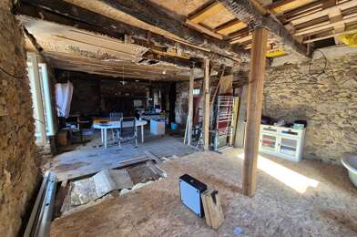 Maison  63000 €
