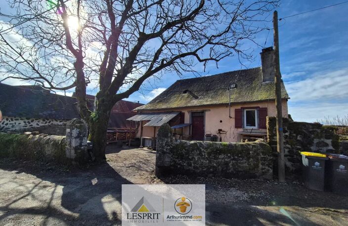 ? MAISON À RÉNOVER – 15 MIN D’OBJAT – HAMEAU CALME — photo 2