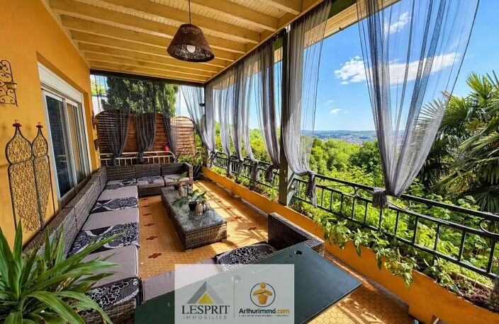 EN EXCLUSIVITÉ – Grande maison familiale avec piscine et vue panoramique sur Brive — photo 4