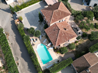 DPT (30) BEAUCAIRE VIILA 120M2  DE CHARME 4 CHAMBRES  AVEC P — photo 2