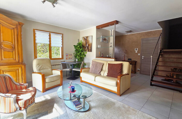 Cornier   Villa familiale 180 m2 avec piscine — photo 3