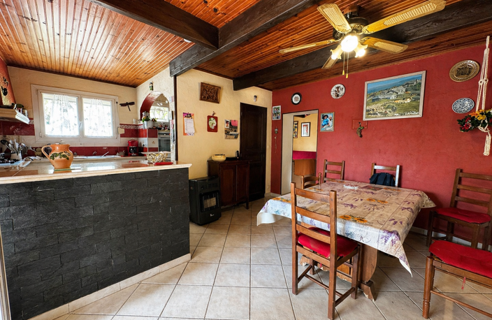 Maison familiale avec piscine   5 chambres   133,83 m2   Ter — photo 4