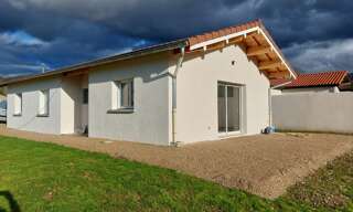 Maison  93 m² à louer à Poncin (01450)