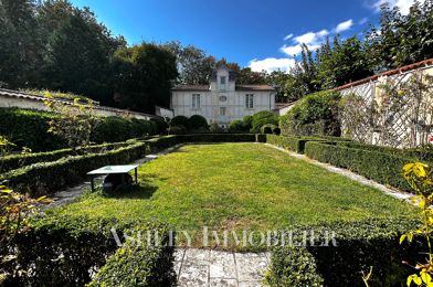 Maison 10 pièces 2460000 €