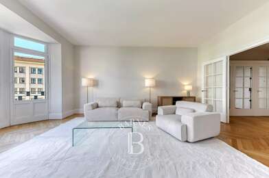 Appartement 4 pièces 2595 €