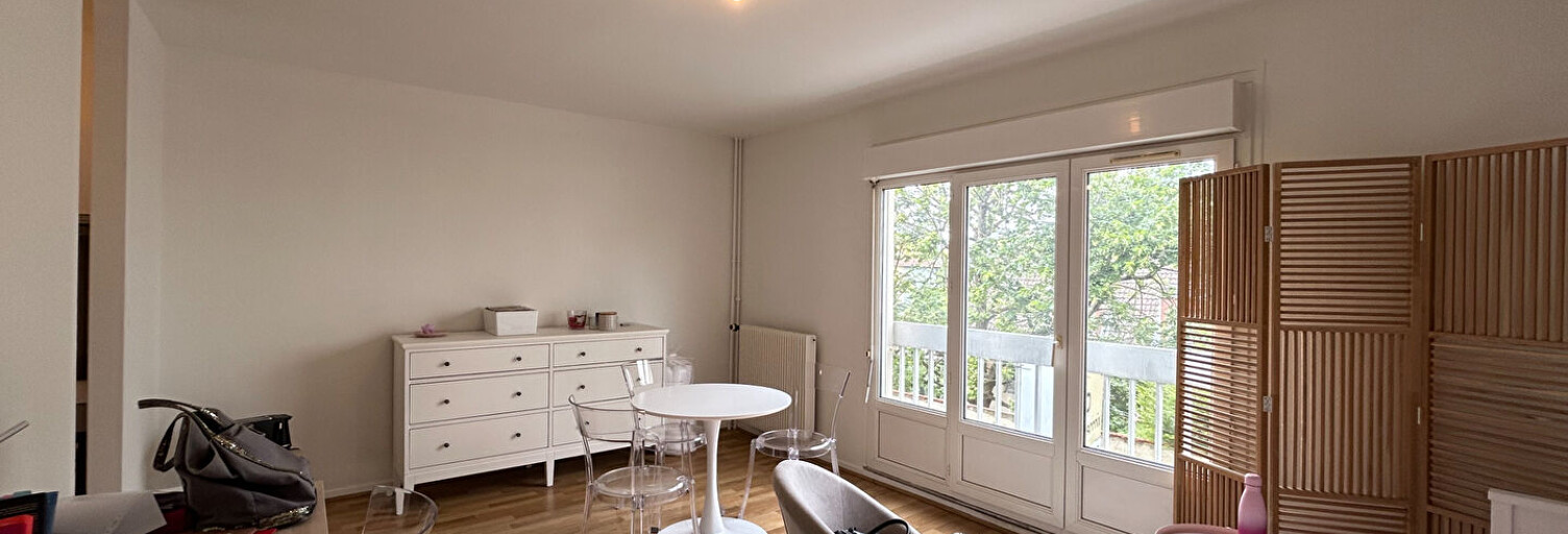 Appartement 1 Pièce 27 m² à louer à Reims (51100)