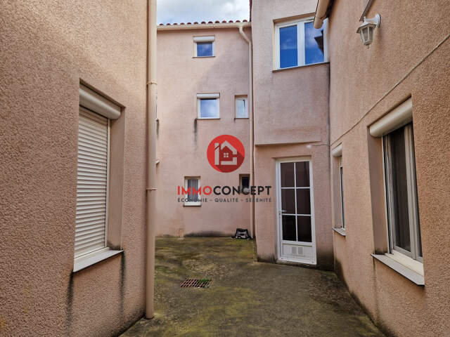 Immeuble à vendre Bagnols-sur-Cèze — photo du bien