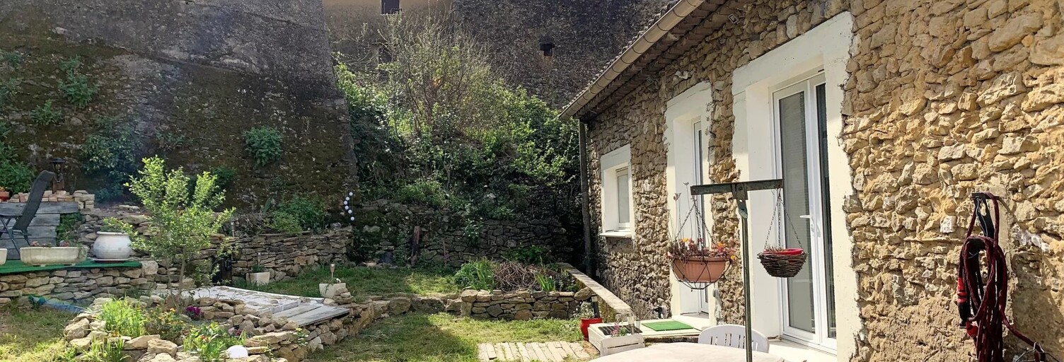 Maison 3 Pièces  m² à vendre à Saint-Montan (07220)