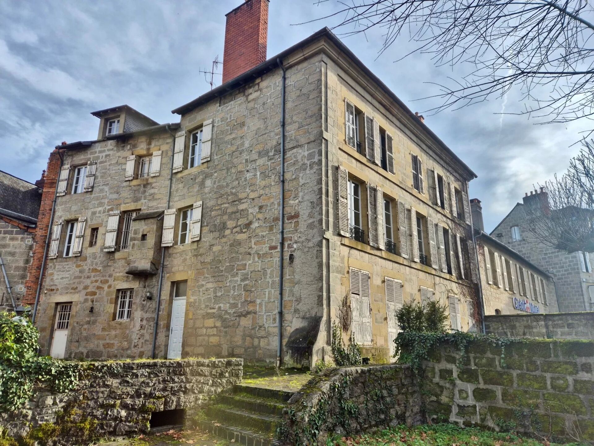 Immeuble 500 m² · à Brive-la-Gaillarde · 500 m² · 665 000 €