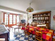 Maison familiale élevée sur sous-sol total ! — photo 3