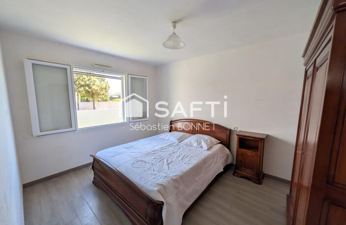 PLAIN-PIED PMR 3 CHAMBRES ET DEPENDANCES — photo 5