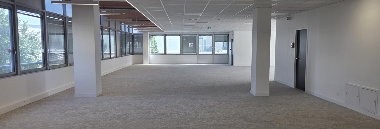 Bureau  460 m² à louer à Angers (49100)