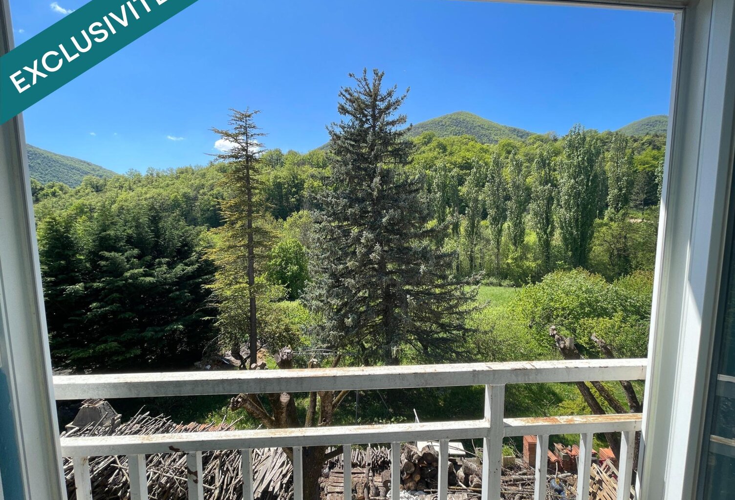 A vendre - Immeuble de rapport proche Dieulefit comprenant 5 appartements et un local commercial — photo 1