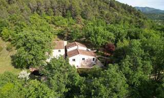 Maison 9 Pièces 165 m² à vendre à Caseneuve (84750)