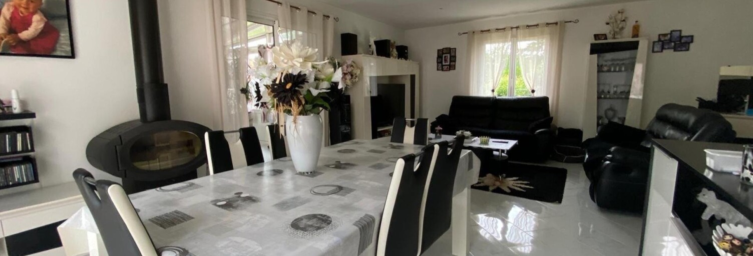 Maison 7 Pièces 127 m² à vendre à La Châtaigneraie (85120)