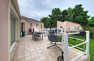 MAISON PLAIN PIED  4 CHAMBRES ET UN BUREAU  PISCINE TERRAIN CLOS — photo du bien