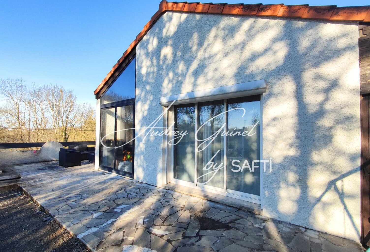 Spacieuse maison rénovée en 2019 avec fort potentiel d'aménagement — photo 1