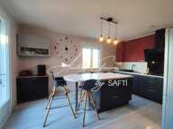 Spacieuse maison rénovée en 2019 avec fort potentiel d'aménagement — photo 4