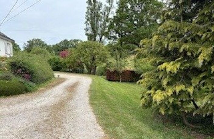 LAUNAY-VILLIERS Maison traditionnelle — photo 4