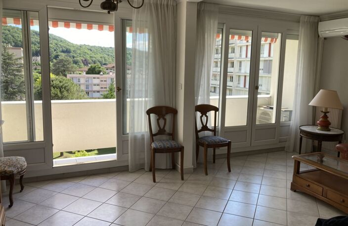 4 Pièces — photo 3