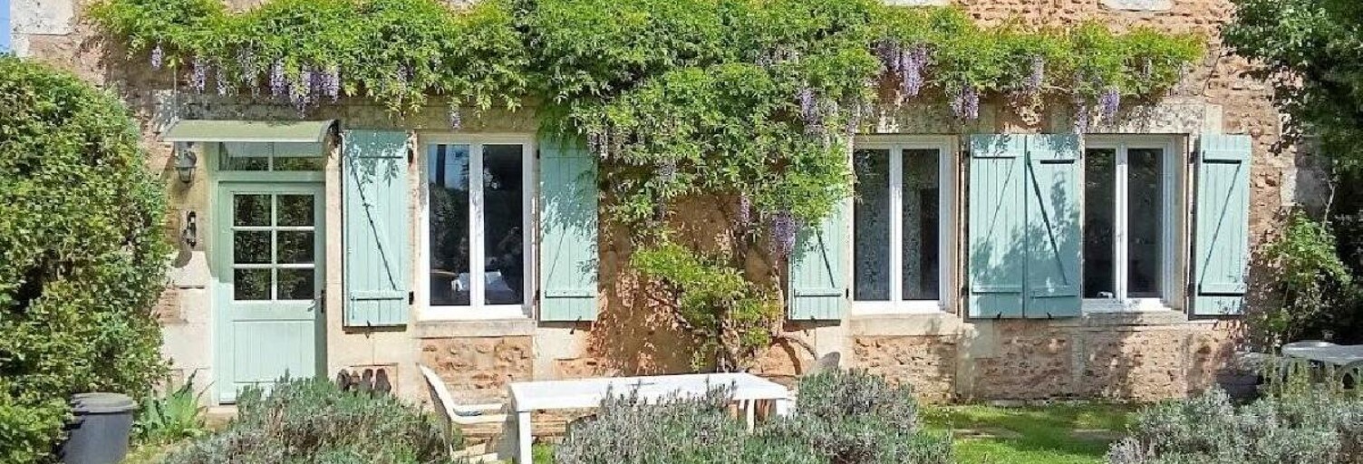 Maison 7 Pièces 153 m² à vendre à Nanteuil-en-Vallée (16700)
