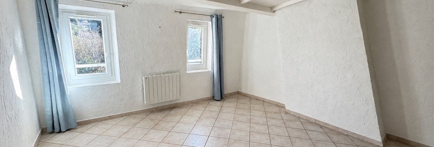 Appartement 2 Pièces 46 m² à vendre à Saint-Zacharie (83640)