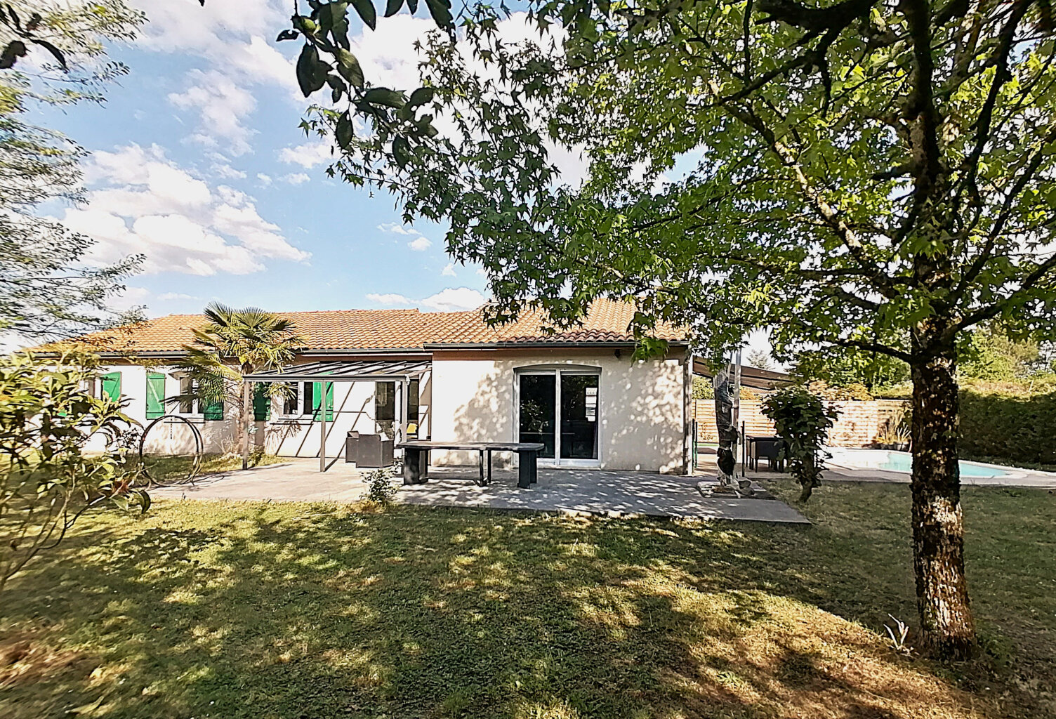 A LA CAMPAGNE, A 20 MINUTES DE POITIERS — photo 1