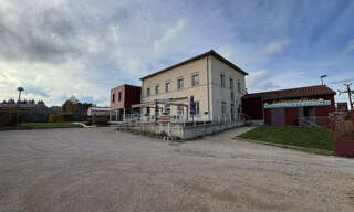Commerce  550 m² à vendre à Cayres (43510)