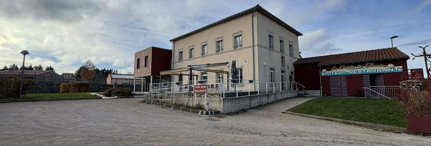 Commerce  550 m² à vendre à Cayres (43510)