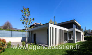Maison 7 Pièces 254 m² à vendre à Divonne-les-Bains (01220)