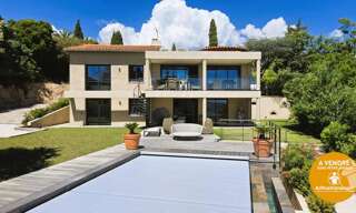 Maison 6 Pièces 203 m² à vendre à Le Lavandou (83980)