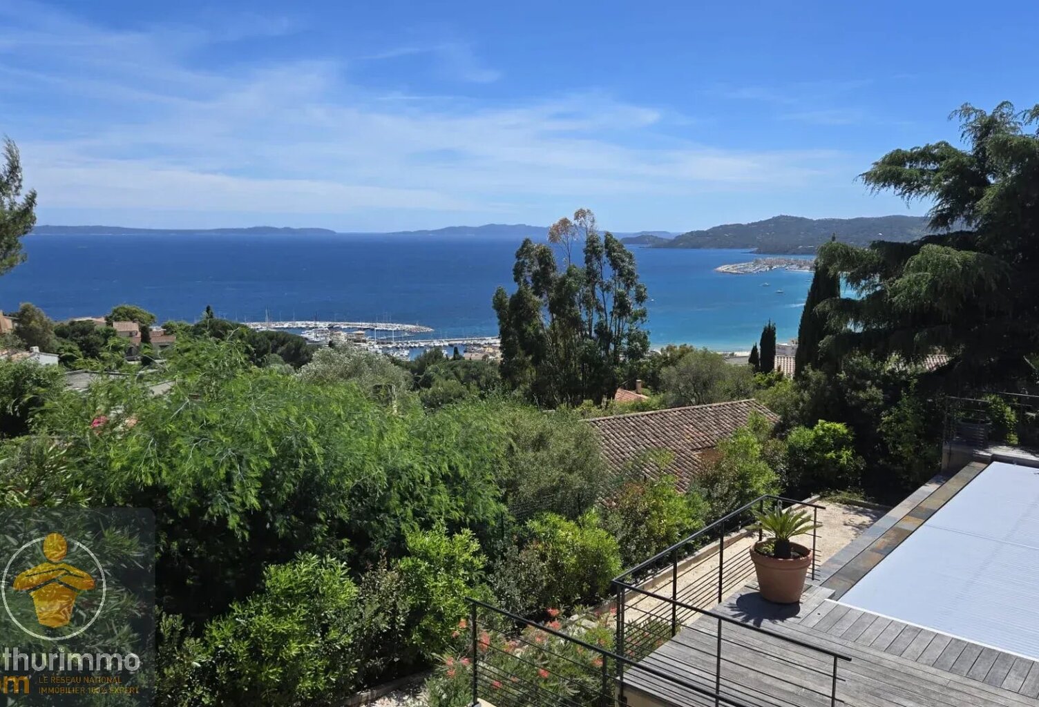 Villa contemporaine avec vue mer au Lavandou — photo 1