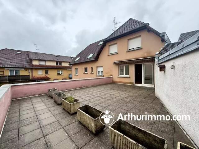 Appartement T3 avec terrasse et balcon 89.6 M² — photo du bien