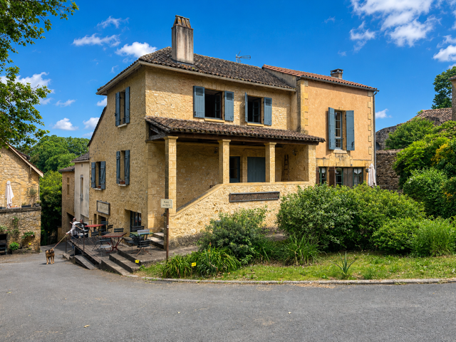Maison de Caractère & Local Commercial en Périgord — photo du bien