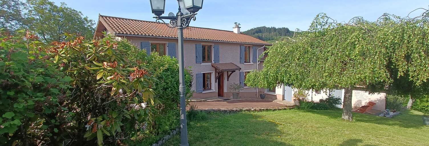 Maison 9 Pièces 153 m² à vendre à Cours (69470)