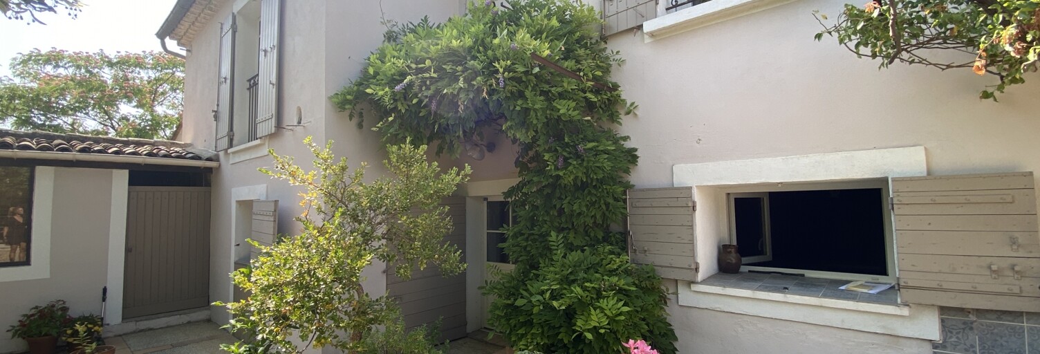 Maison 11 Pièces 328 m² à vendre à Cavaillon (84300)