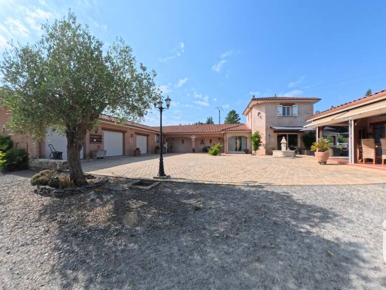 Vente Maison/villa 7 pièces — photo 1