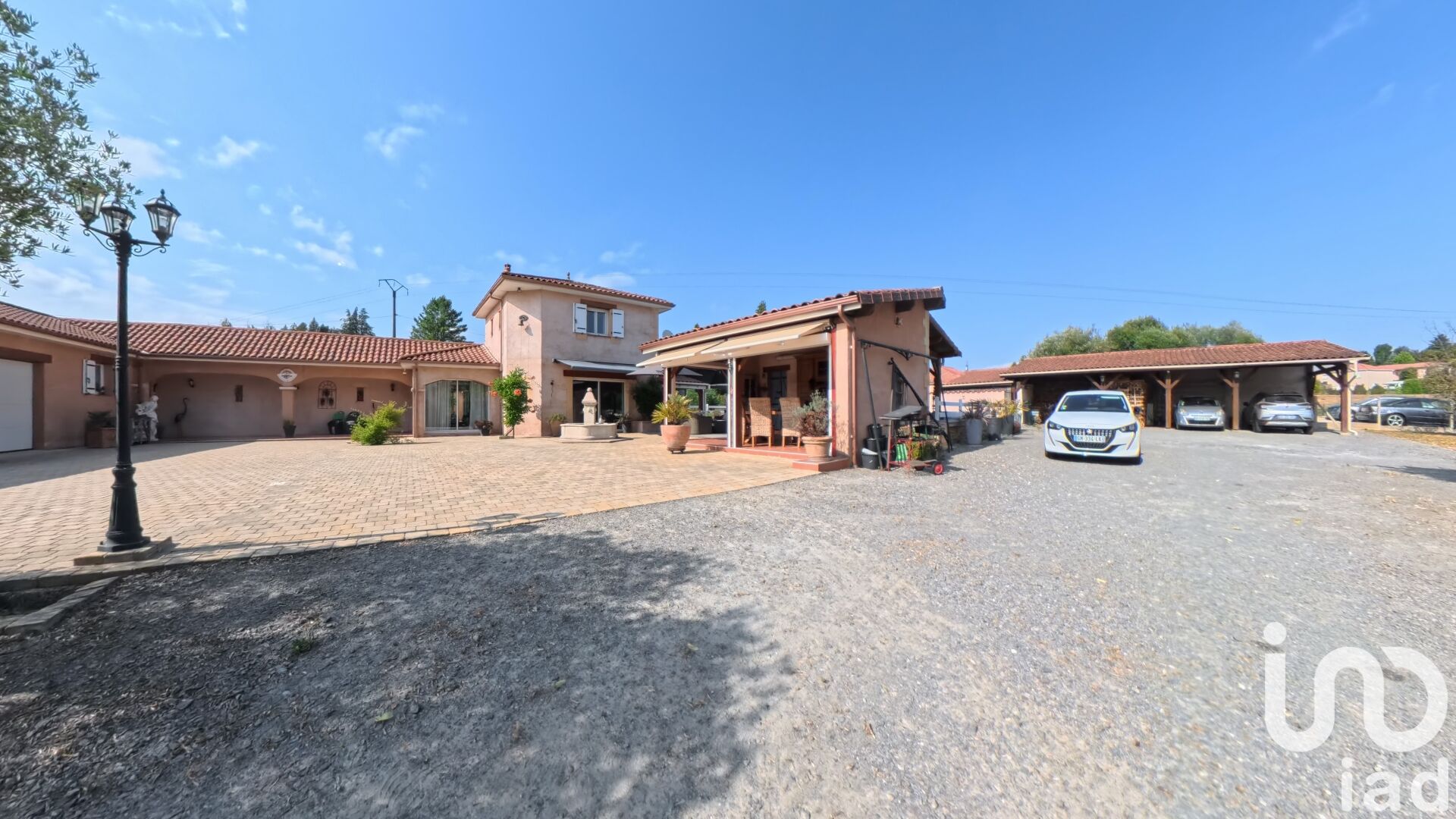 Vente Maison/villa 7 pièces - Photo 2