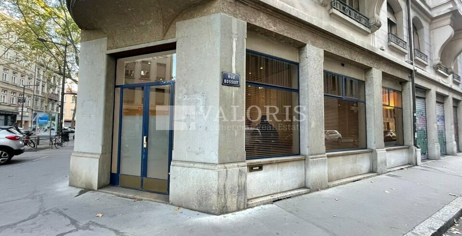 LOCAL COMMERCIAL à LOUER — photo 1
